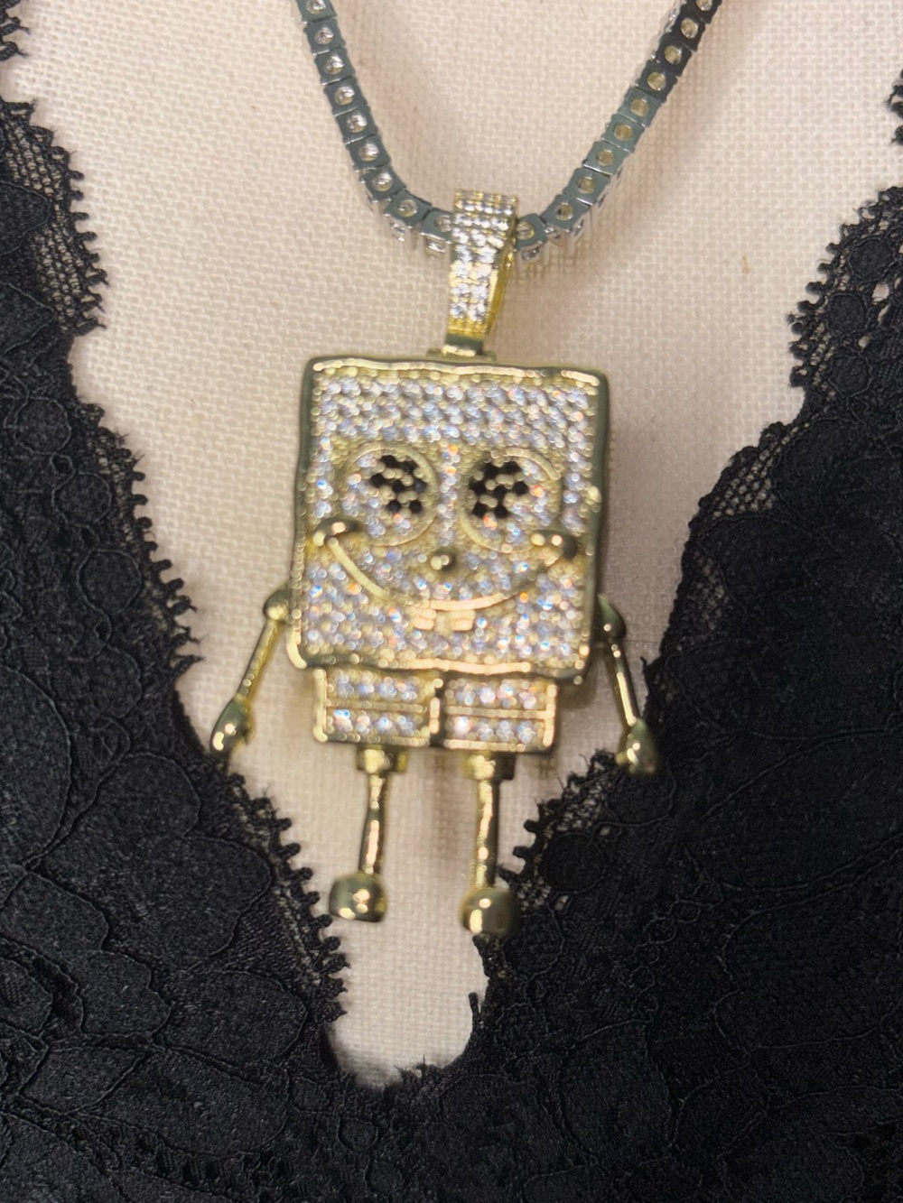 Gold Pave Krystal SPONGEBOB Pendant w/necklace